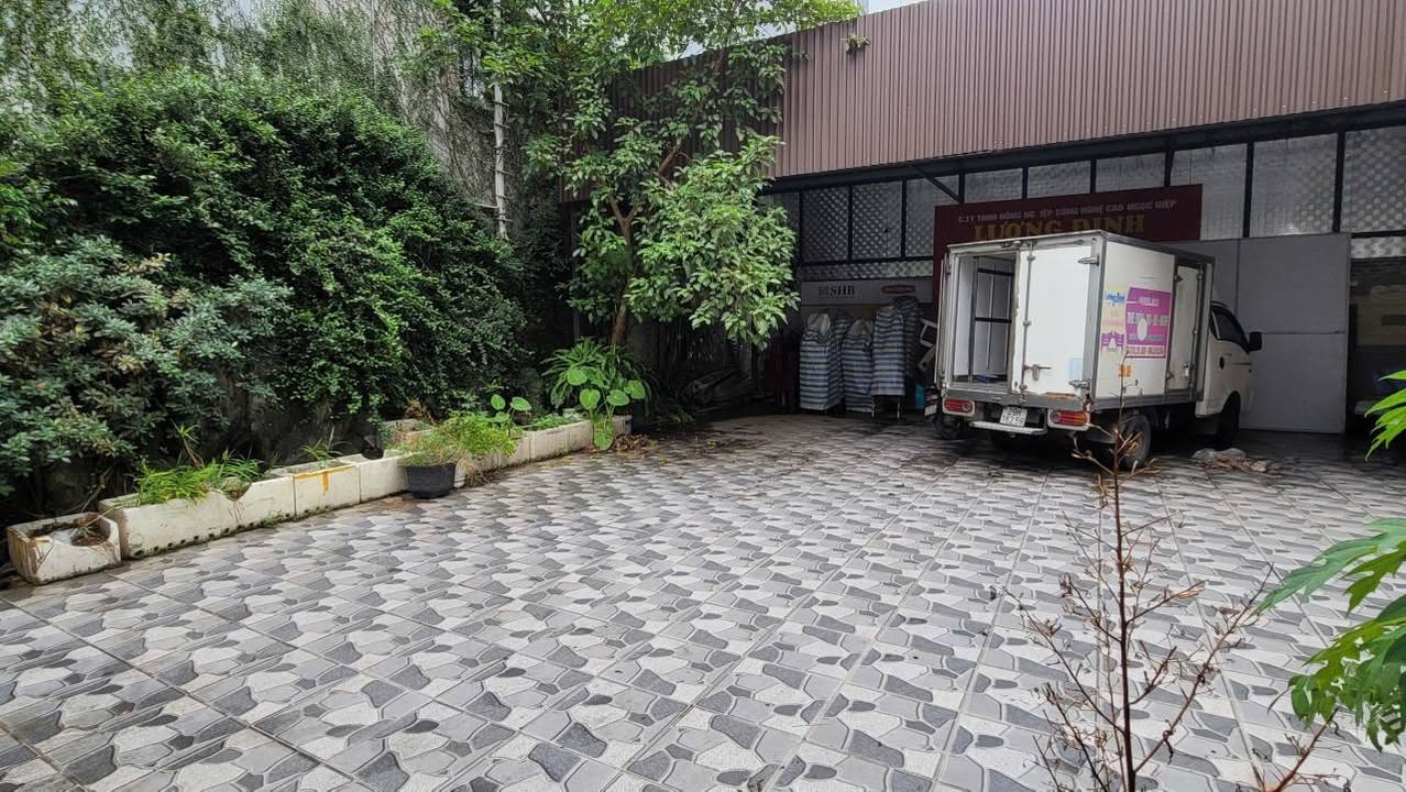Nhà cho thuê mặt đường Trường Chinh, Kiến An, Hải Phòng - 400m², 7 phòng ngủ, giá thỏa thuận