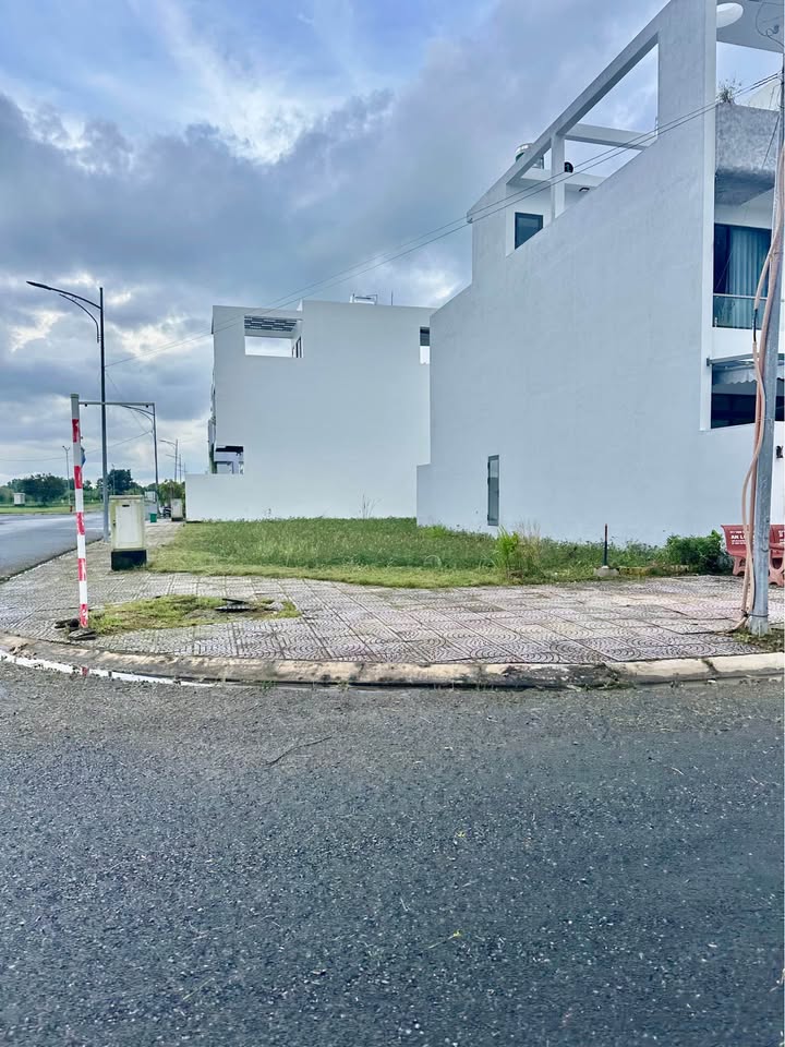 Đất nền mặt tiền Tuyến 23, Khu đô thị Happy Home Cà Mau 100.75m² giá 1.7 tỷ - Tiềm năng sinh lời cao!