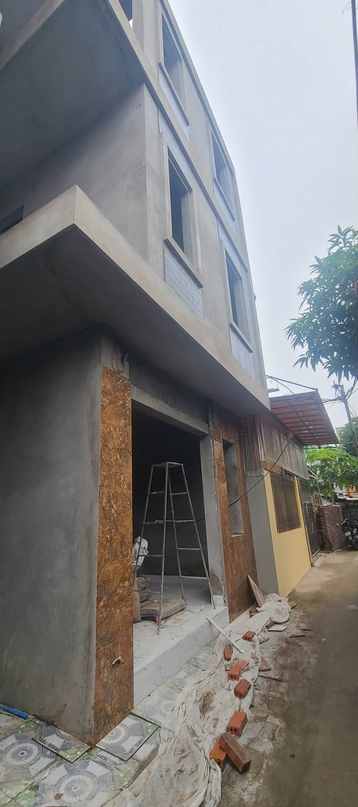 Nhà riêng Tiền Phong, Ân Thi 38m² giá 2 tỷ - Ô tô đỗ sát nhà!