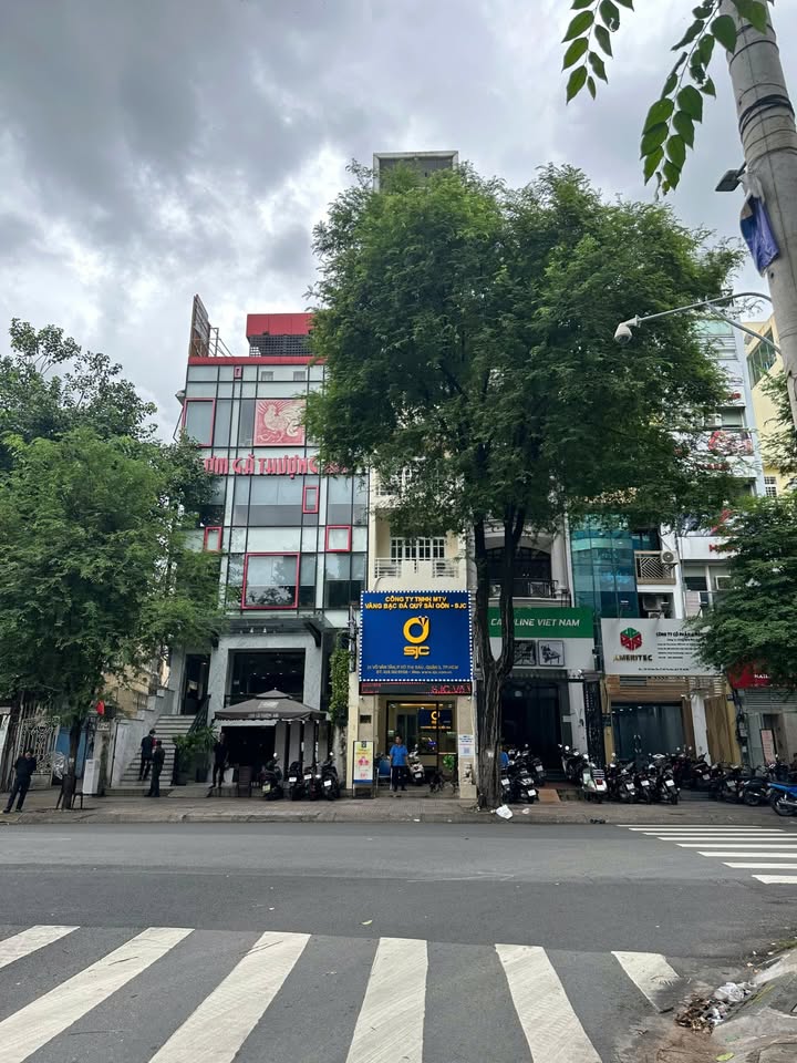 Bán Nhà Mặt Tiền 25 Võ Văn Tần, Quận 3, Diện Tích 89.5m² - Giá 40 Tỷ Thương Lượng!