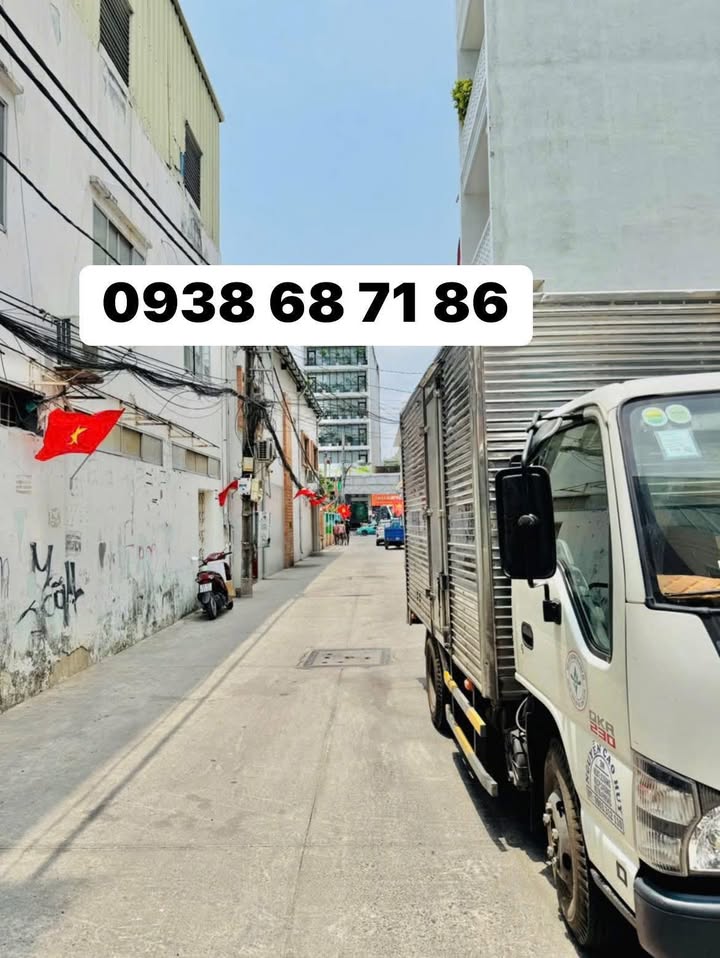 Nhà bán quận 9, Lã Xuân Oai 56m² giá 4 tỷ - Hẻm rộng, kinh doanh thuận lợi!