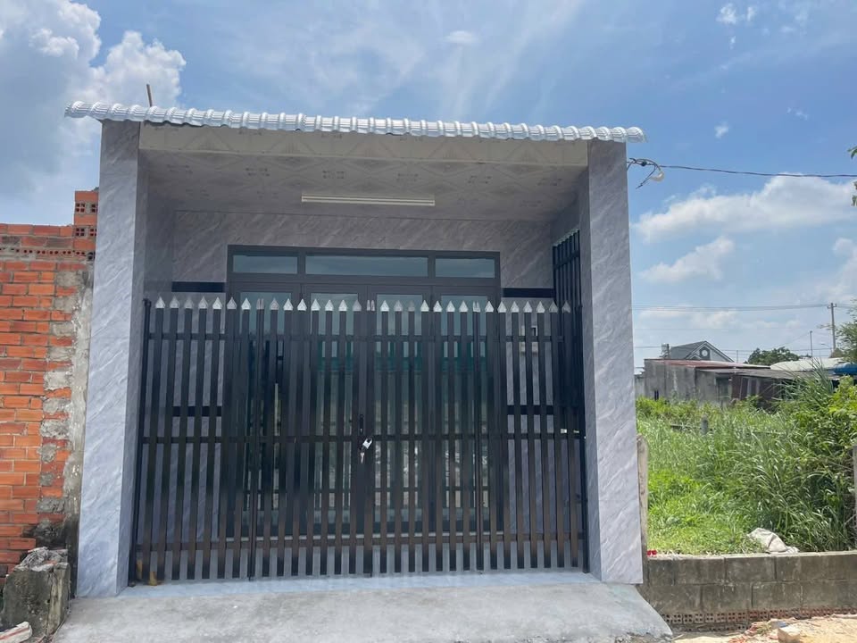 Nhà phố 1 sẹt Đỗ Đăng Tuyển Củ Chi 94m² giá 1.75 tỷ - Sẵn sàng vào ở ngay!