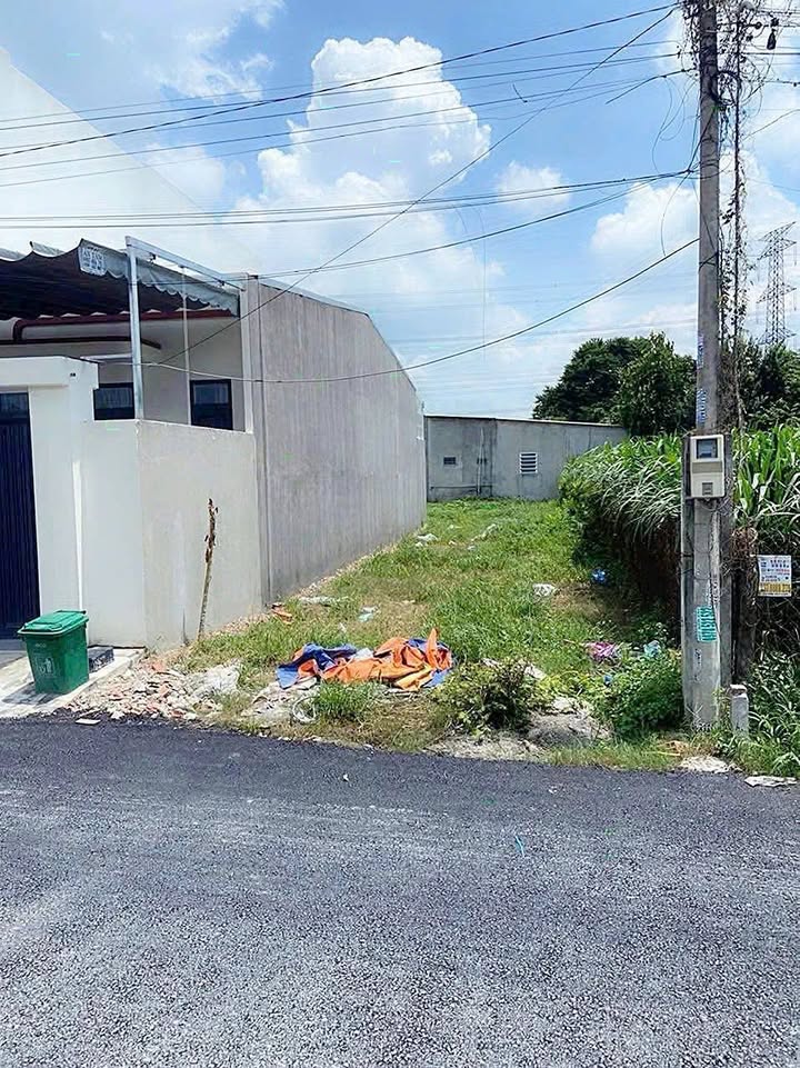 Đất mặt tiền Tân Thạnh Đông, Củ Chi 108m² giá 2.25 tỷ - Pháp lý rõ ràng, xây dựng tự do!