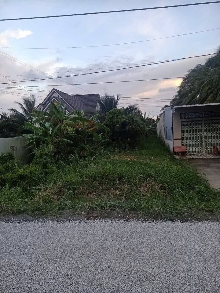 Đất nền 810m² tại ấp 6, xã Khánh Lâm, Cà Mau - Giá chỉ 850 triệu, thương lượng!