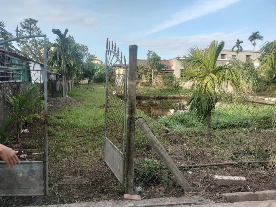 Đất nền xóm 18 Hải Quang 945m² giá 2 tỷ - Lợi thế xây nhà vườn nghỉ dưỡng!