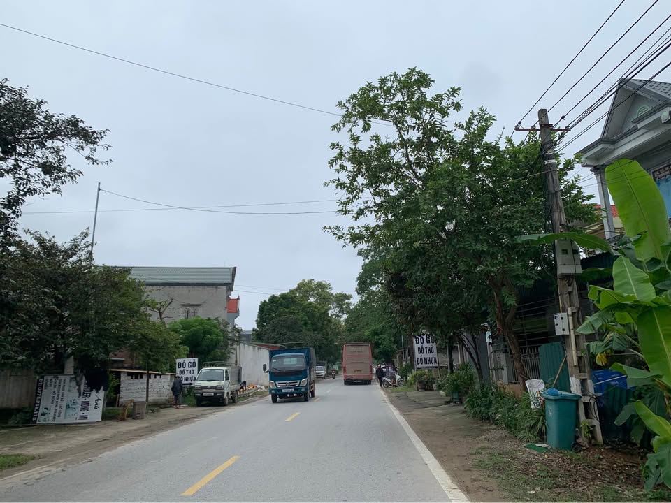 Lô đất QL45 Quảng Trạch 100m² giá 1.8 tỷ - Kinh doanh sầm uất!