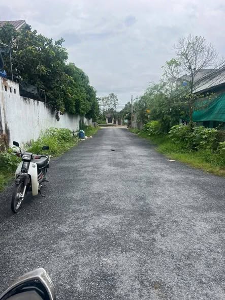 Đất mặt tiền Phú Thuận 1400m² giá 220 triệu - Cơ hội đầu tư tuyệt vời!