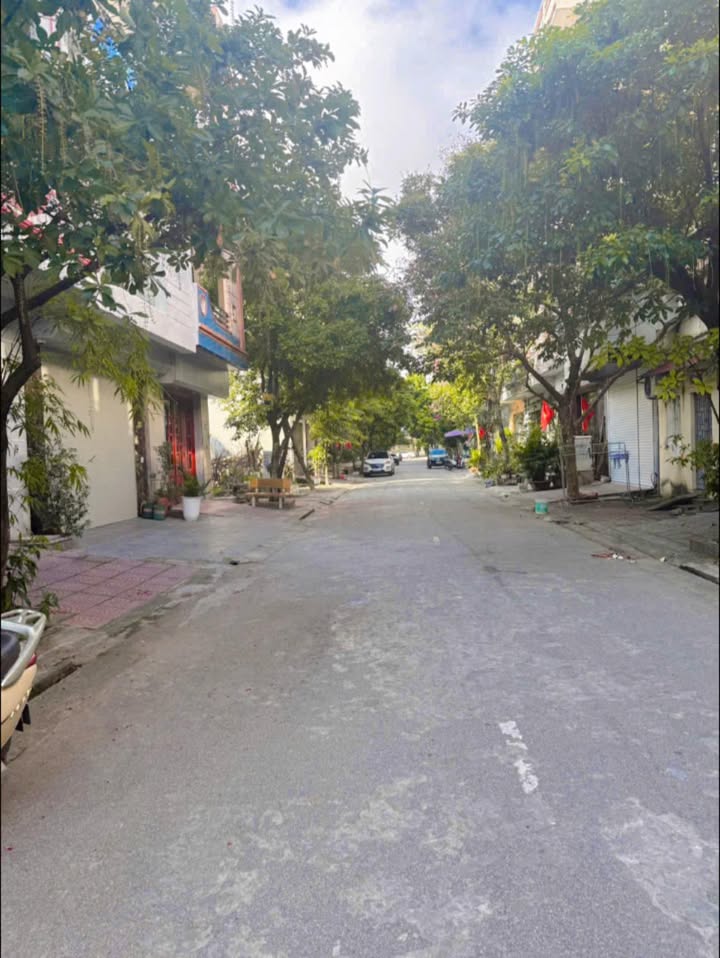 Đất nền đẹp Nguyễn Đức Cảnh, Kinh Bắc 90m² giá 7 tỷ - Cơ hội đầu tư hấp dẫn!