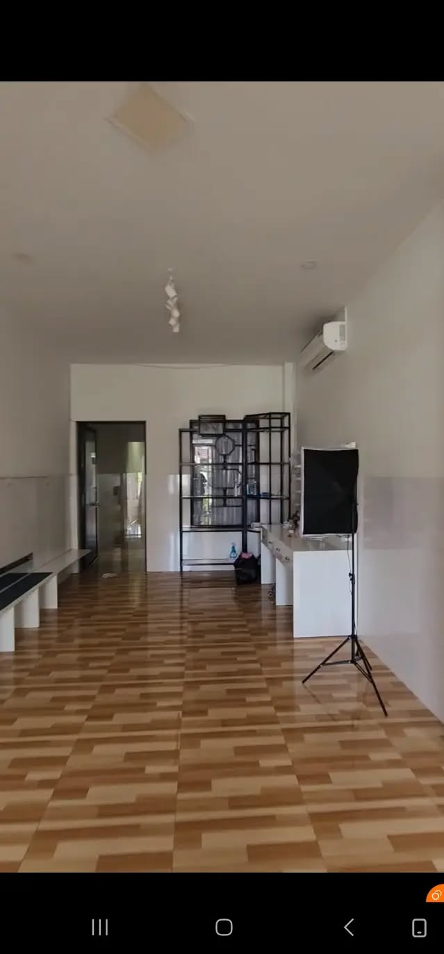 Bán nhà mặt tiền đường 3/2 Phú Thạnh 86m² giá 2.2 tỷ - Vị trí đắc địa cho kinh doanh!