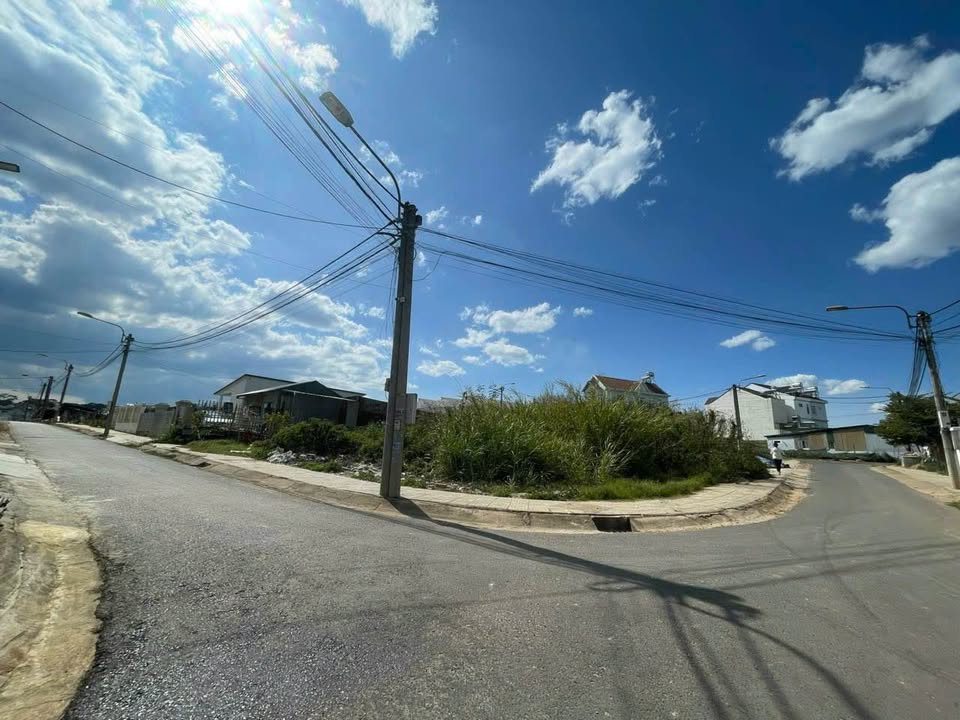 Lô đất KQH Nguyễn Hữu Cầu Đà Lạt 100m² giá 4.75 tỷ - Cơ hội đầu tư vàng!