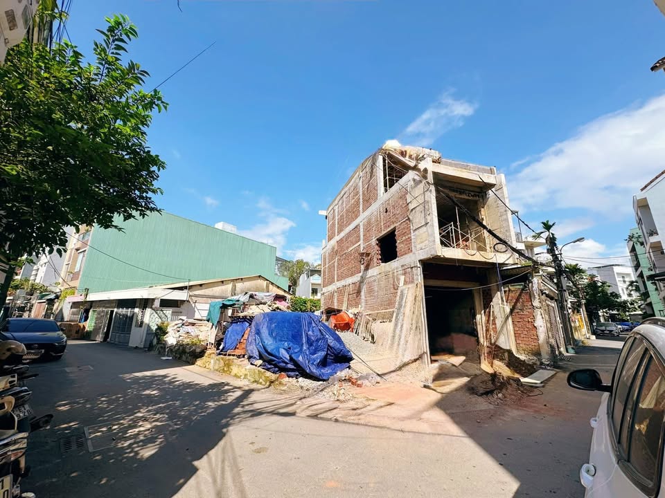 Lô đất 2 mặt kiệt ô tô tránh nhau tại 628 Trưng Nữ Vương, Q. Hải Châu - Giá chỉ 628 triệu!