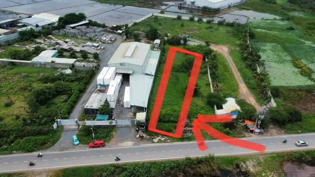 Kho xưởng mặt tiền Tỉnh Lộ 15 Củ Chi 1800m² giá 13.5 tỷ - Đầu tư sinh lời tuyệt vời!