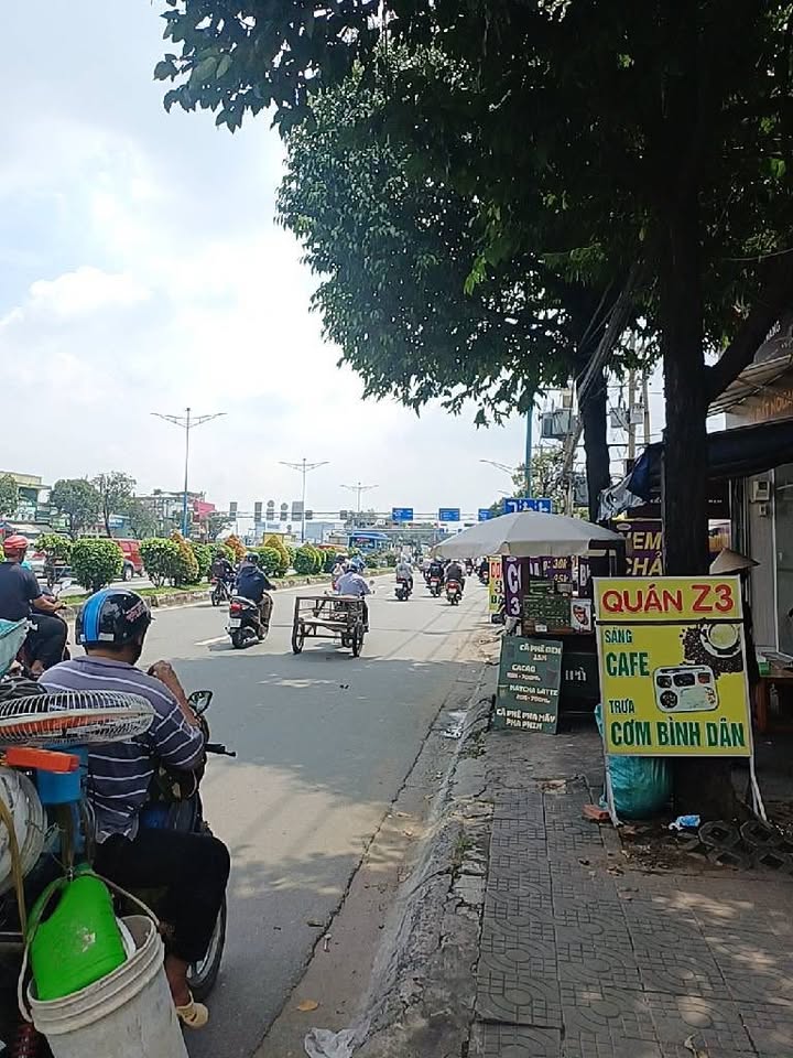 Nhà 2 mặt tiền Trường Chinh, Tân Phú 100m² giá 12.6 tỷ - Kinh doanh cực đỉnh!