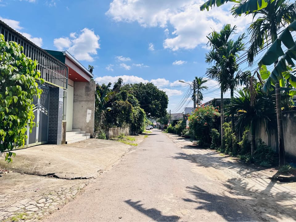 Lô đất đẹp Hẻm 18 Ung Văn Khiêm, 80m² chỉ 1.45 tỷ - Vị trí vàng, tiện ích đầy đủ!