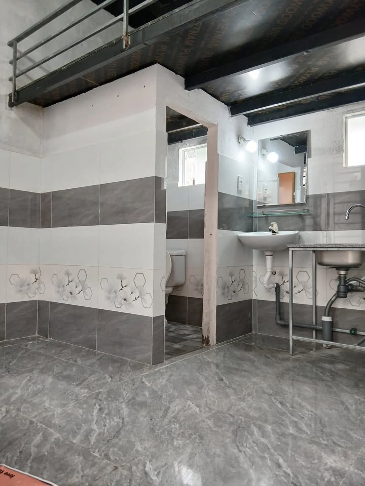 Phòng trọ mới xây tại Nguyễn Lương Bằng, 2 triệu - Vào ở ngay!