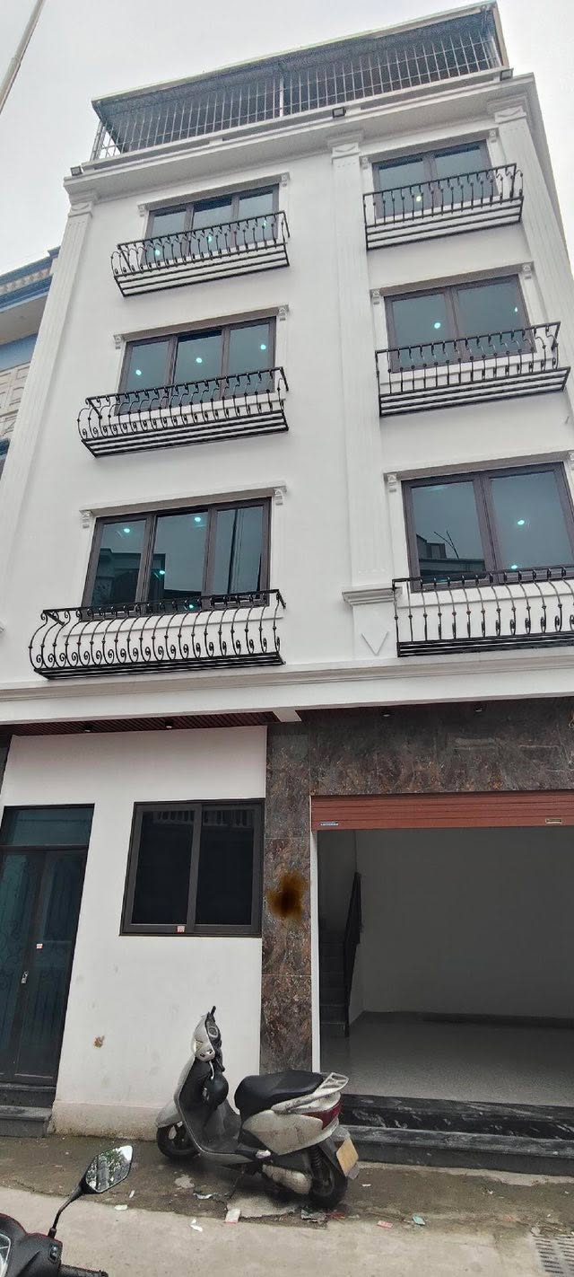 Nhà phố góc kinh doanh tại Hà Trì 1, 43.7m² chỉ 10.5 tỷ - Cơ hội vàng không thể bỏ lỡ!