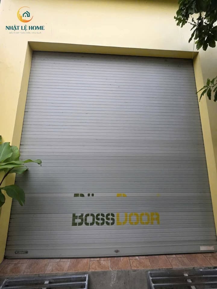 Cho thuê mặt bằng kinh doanh đường Ngô Quyền, Đồng Hới 100m² - Vị trí đắc địa, dễ bố trí!