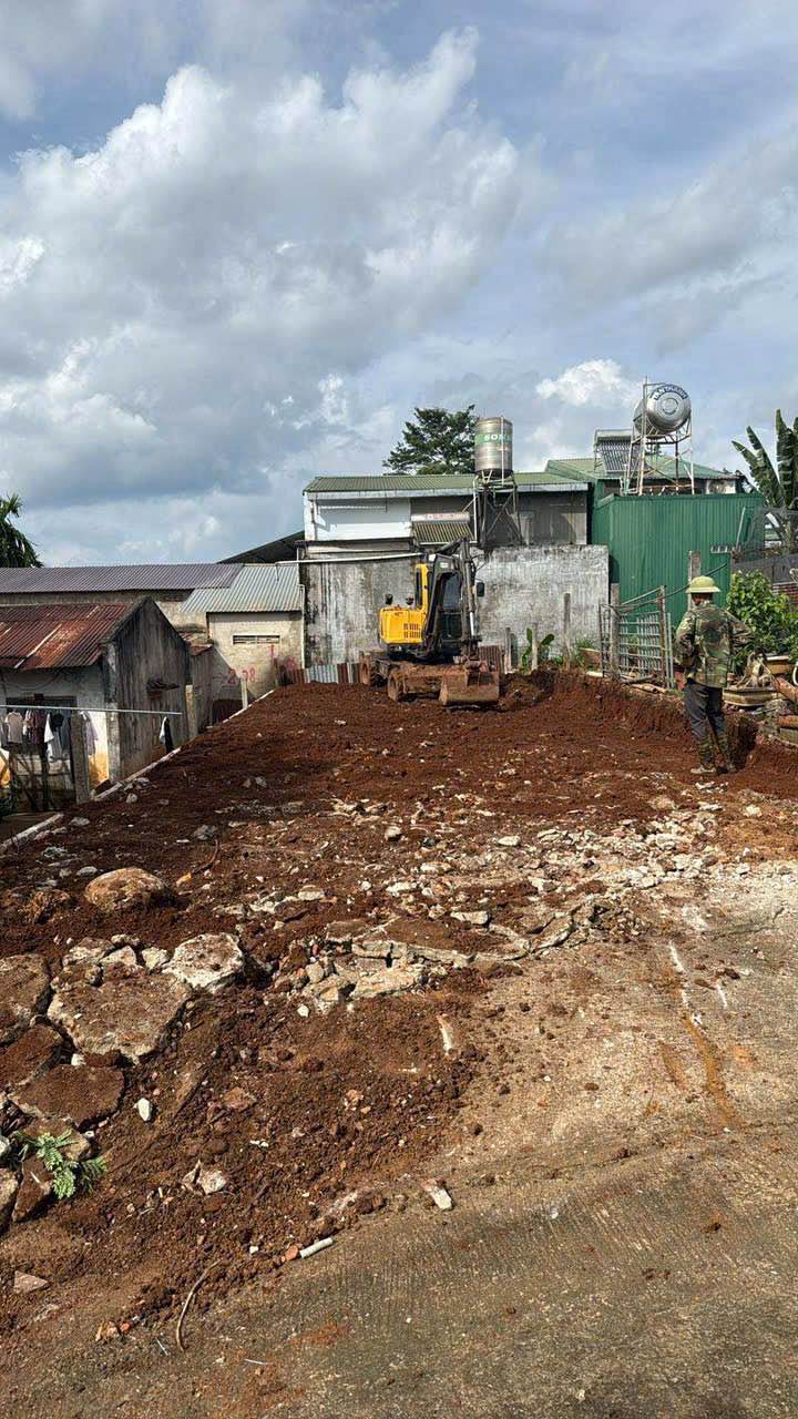 Đất nền Tân Hoà 126m² giá 1.9 tỷ - Sát vòng xoay KM5, tiện ích đầy đủ!