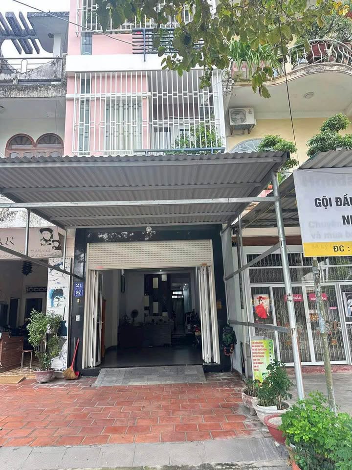 Nhà phố đường Dã Tượng, Nha Trang 78m² giá 15 tỷ - Kinh doanh đắc địa chỉ 500m ra biển!