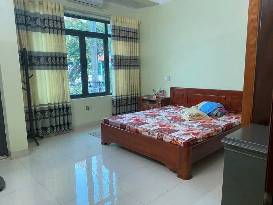 Nhà riêng 3 tầng phường Phan Đình Phùng 90m² - Không gian sống lý tưởng!