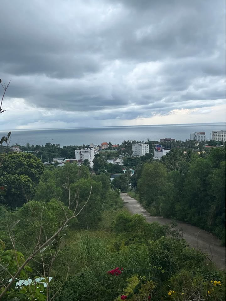 Đất nền Dương Đông, Phú Quốc 300m² giá 3 tỷ - Đầu tư sinh lời tuyệt vời!