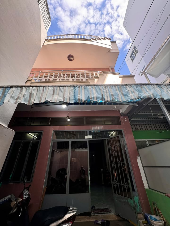 Bán mặt tiền Trần Bình Trọng Nha Trang 243m² giá 24.5 tỷ - Đầu tư sinh lời cao!