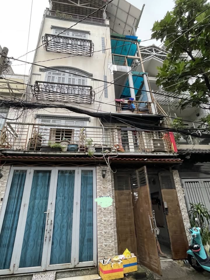 Căn hộ dịch vụ Gò Vấp 99m² giá 11.9 tỷ - Dòng tiền ổn định hơn 50 triệu/tháng!