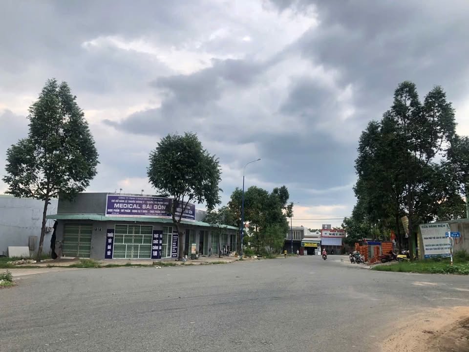 Shophouse góc 300m² đường NJ9, Bến Cát - Đầu tư sinh lời cao!