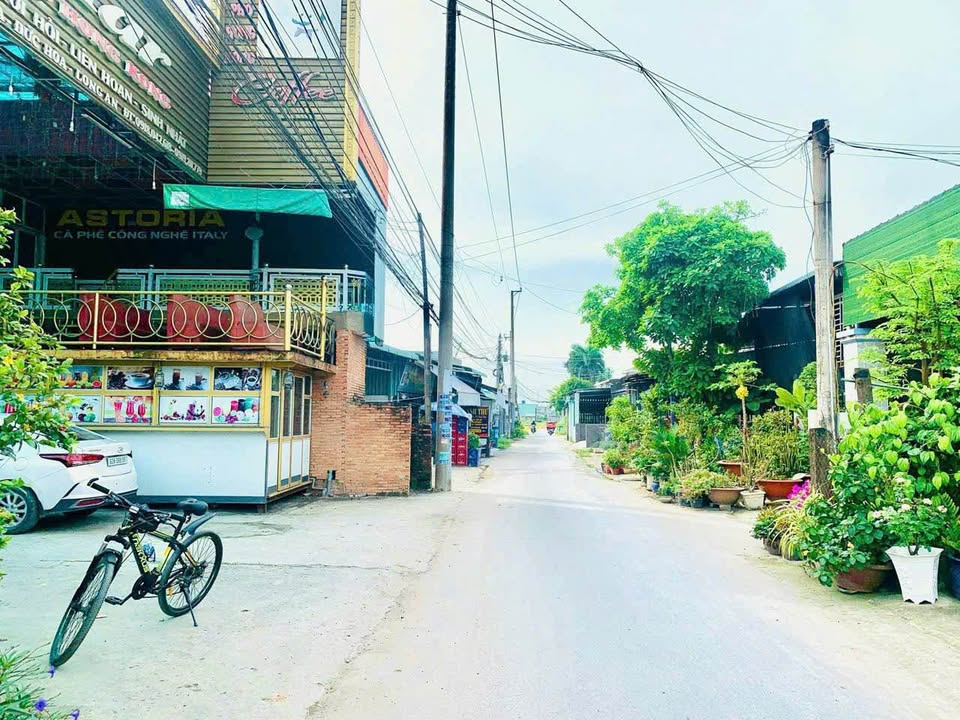 Nhà mặt tiền Tân Sao Mai, Đức Hòa, Long An 125m² giá 2.399 tỷ - Sổ hồng chính chủ