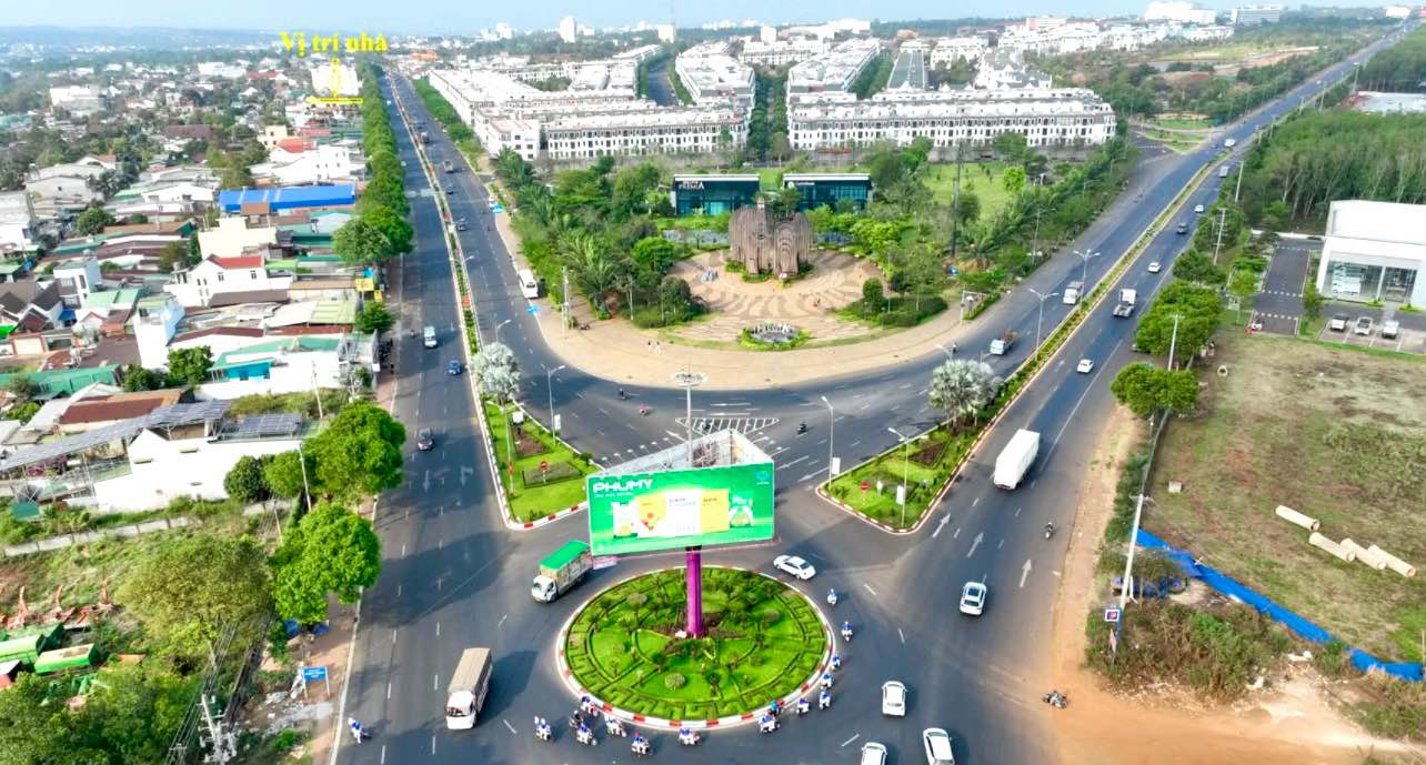 Lô đất 2 mặt tiền Nguyễn Chí Thanh, Buôn Ma Thuột 253m² giá 10 tỷ - Cơ hội đầu tư tuyệt vời!