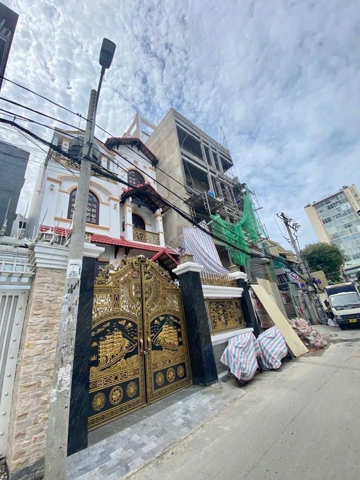 Đất nền Ung Văn Khiêm, Bình Thạnh 89m² giá 15 tỷ - Cơ hội đầu tư tiềm năng!