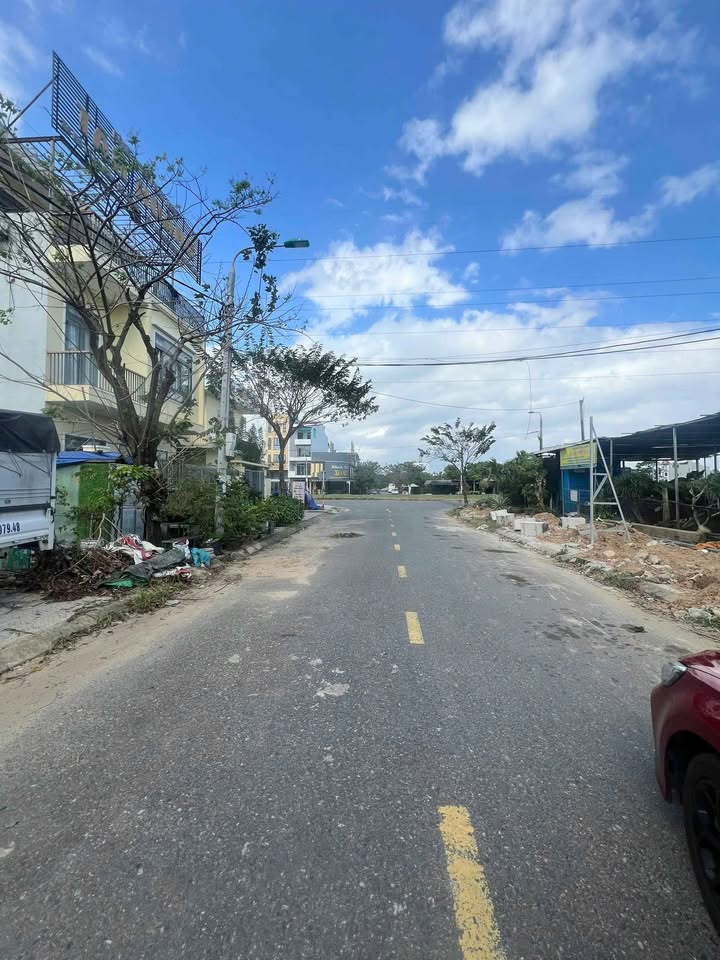 Đất nền đường Phan Triêm, Hòa Xuân, Cẩm Lệ, Đà Nẵng 102.3m² giá 6.15 tỷ - Vị trí đắc địa, tiện ích đầy đủ!