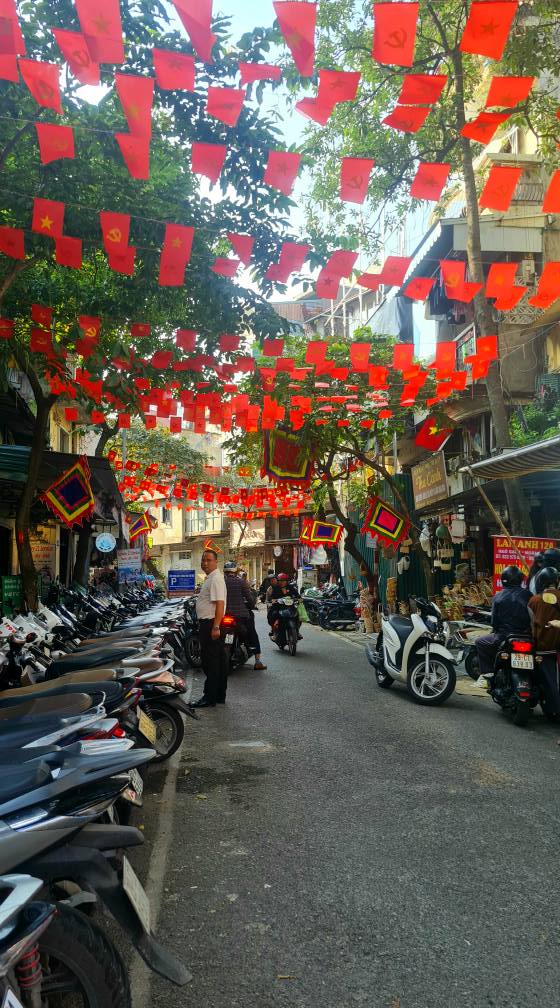 Nhà phố cổ Hoàn Kiếm 15m² giá 2 tỷ - Đầu tư lợi nhuận cao!