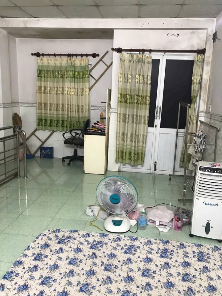 Nhà bán gấp mặt tiền đường số 20, phường Bình Hưng Hòa A, quận Bình Tân 24m² giá 2.55 tỷ - Đầu tư sinh lời ngay!