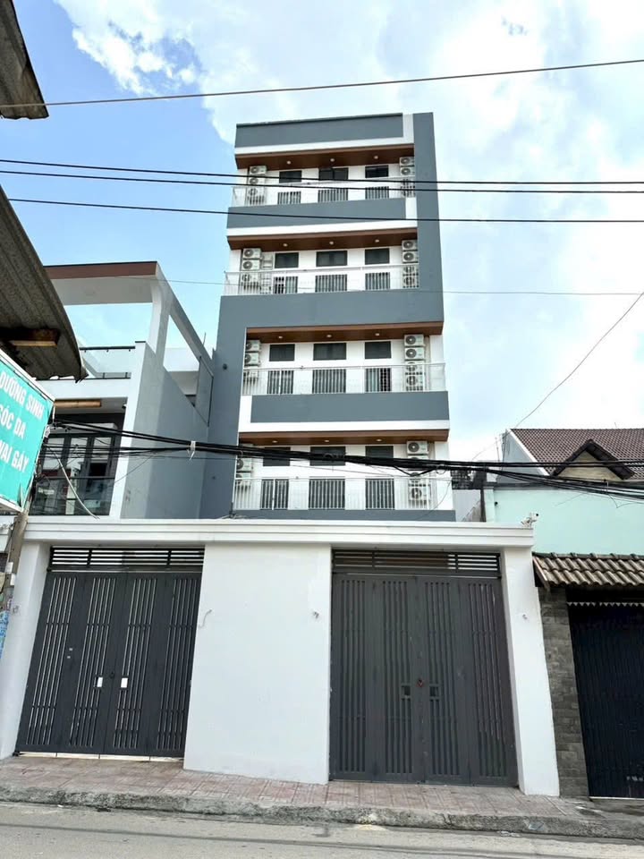 Bán toà nhà mặt tiền kinh doanh sầm uất tại Tăng Nhơn Phú A, 370m² - Cơ hội đầu tư hấp dẫn!