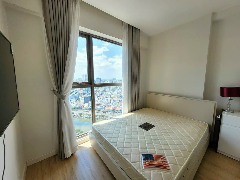 Căn hộ Milennium Quận 4 52m² giá 16 triệu - Full nội thất đẹp, view sông thoáng mát!