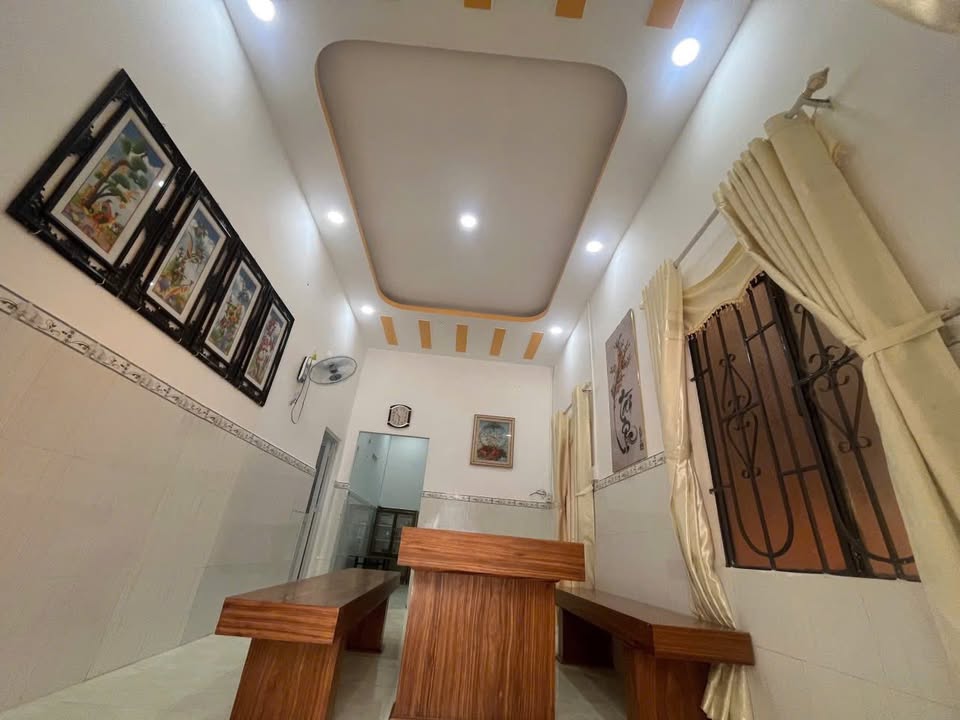 Nhà riêng Suối Tân Cam Lâm 95.6m² giá 1.38 tỷ - Sẵn sàng vào ở ngay!