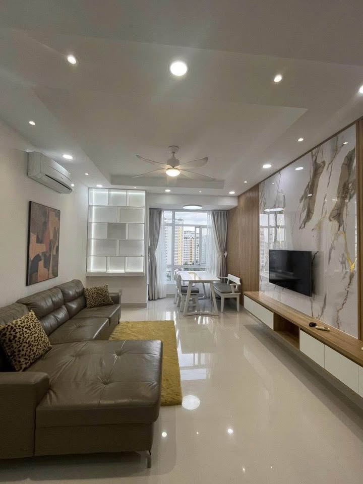 Căn hộ Sky Garden 3, Q7 72m² giá 6.76 tỷ - View hồ bơi tuyệt đẹp!