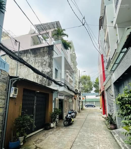 Nhà mặt tiền Lý Thường Kiệt 136m² giá 30 tỷ - Cơ hội đầu tư hấp dẫn!