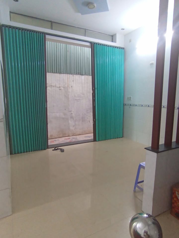 Nhà nguyên căn Hẻm Hàn Mạc Tử, Ghềnh Ráng 50m² giá 5 triệu - Phù hợp cho gia đình và KD Online!