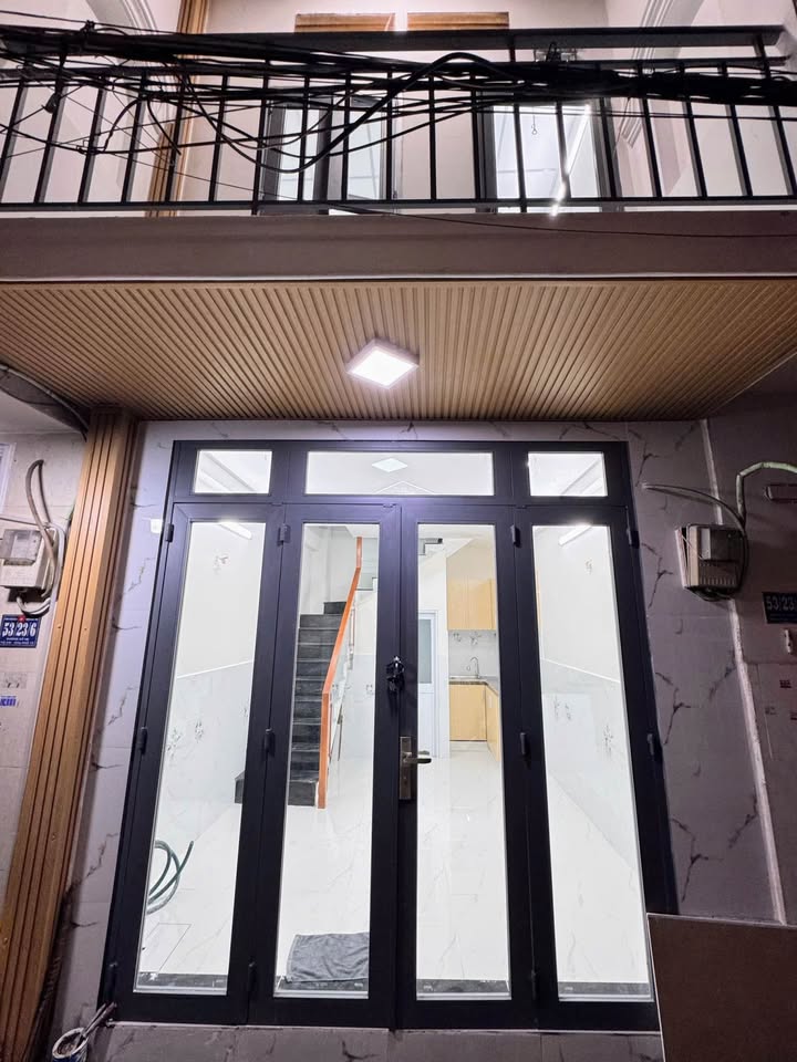 Nhà phố 3 tầng Bình Tân 17m² giá 2.65 tỷ - Yên tĩnh, tiện nghi đầy đủ!