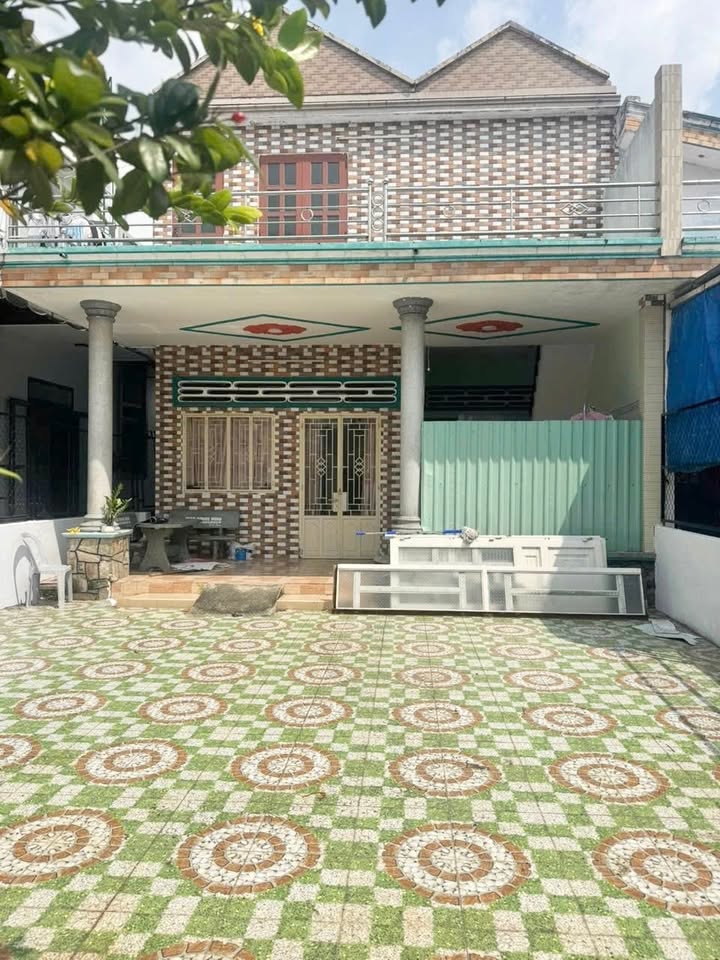 Nhà bán tại Phường Hưng Định, TP. Thuận An, 125m² giá 2.9 tỷ - Sổ hồng riêng, chính chủ!