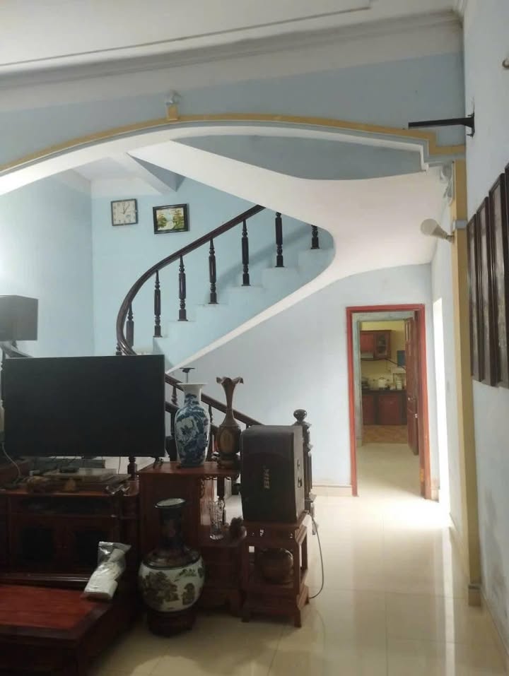 Nhà 3 tầng tại Tứ Minh, TP Hải Dương 117m² giá 2 tỷ - Chính chủ bán gấp!