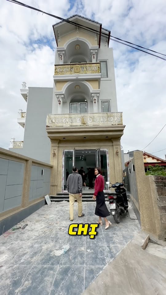 Nhà 3 tầng 72m² tại Tân Tiến, 2.68 tỷ - Ô tô đỗ cửa, tiện ích đầy đủ!