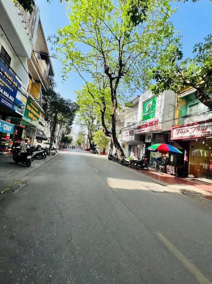 Nhà mặt phố Hai Bà Trưng, Hải Phòng 98m² giá 22.5 tỷ - Đầu tư sinh lời nhanh!