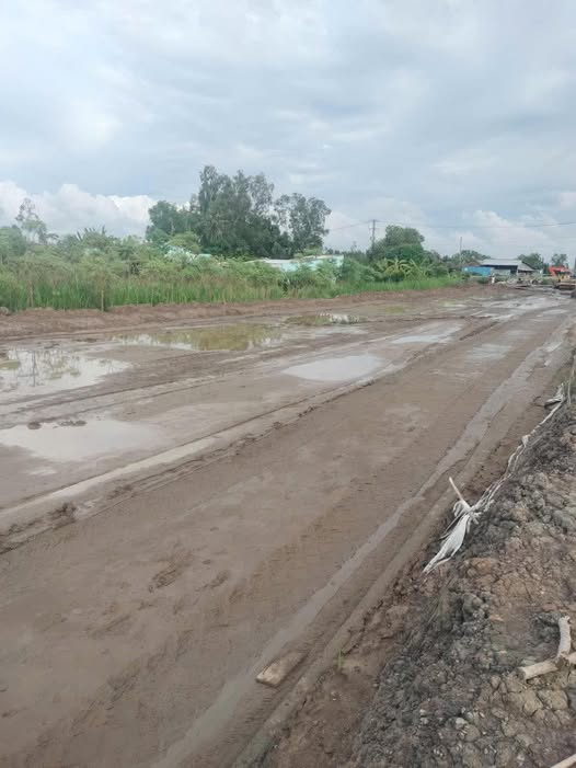 Đất nền Phước Trung Gò Công Đông 330m² giá 650 triệu - Cơ hội đầu tư tuyệt vời!