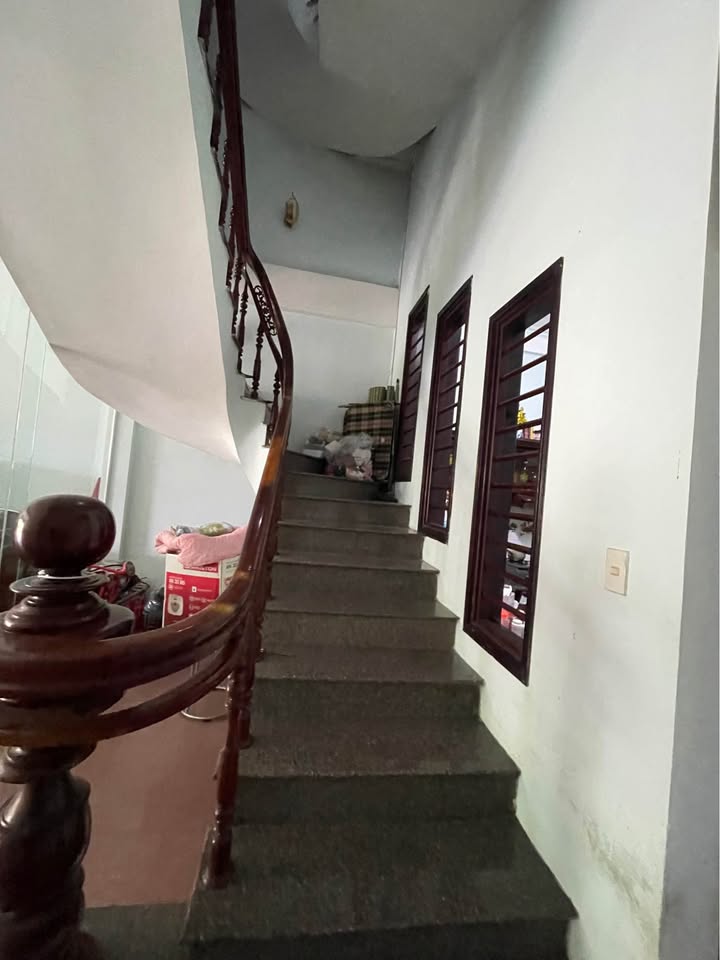 Nhà mặt tiền La Sơn Phu Tử, Tây Lộc, 99m² giá 5 tỷ - Cơ hội đầu tư tuyệt vời!