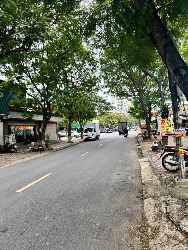 Căn hộ tập thể Z179 Tứ Hiệp 30m² giá 2.4 tỷ - Sẵn sàng vào ở ngay!