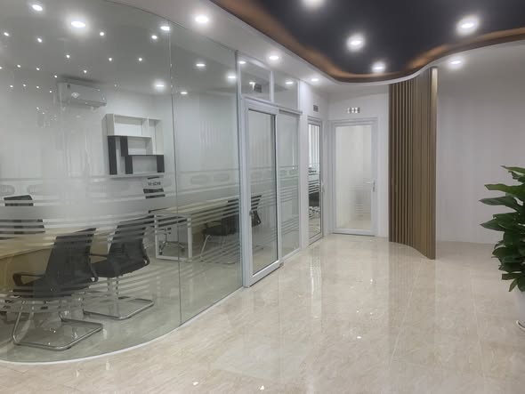 Cho thuê FrontHouse tại số 229 Nguyễn Tất Thành, Việt Trì 245m² - Diện tích lớn, vị trí đắc địa!