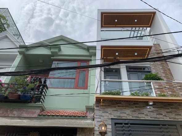 Nhà phố Tân Chánh Hiệp 5 quận 12, 56m² giá 5 tỷ - Full nội thất, hẻm ô tô